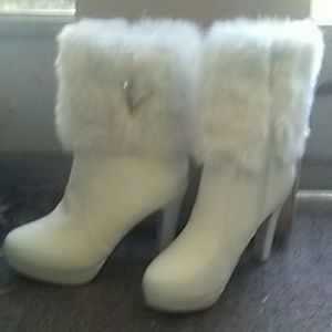 womens white fur boots